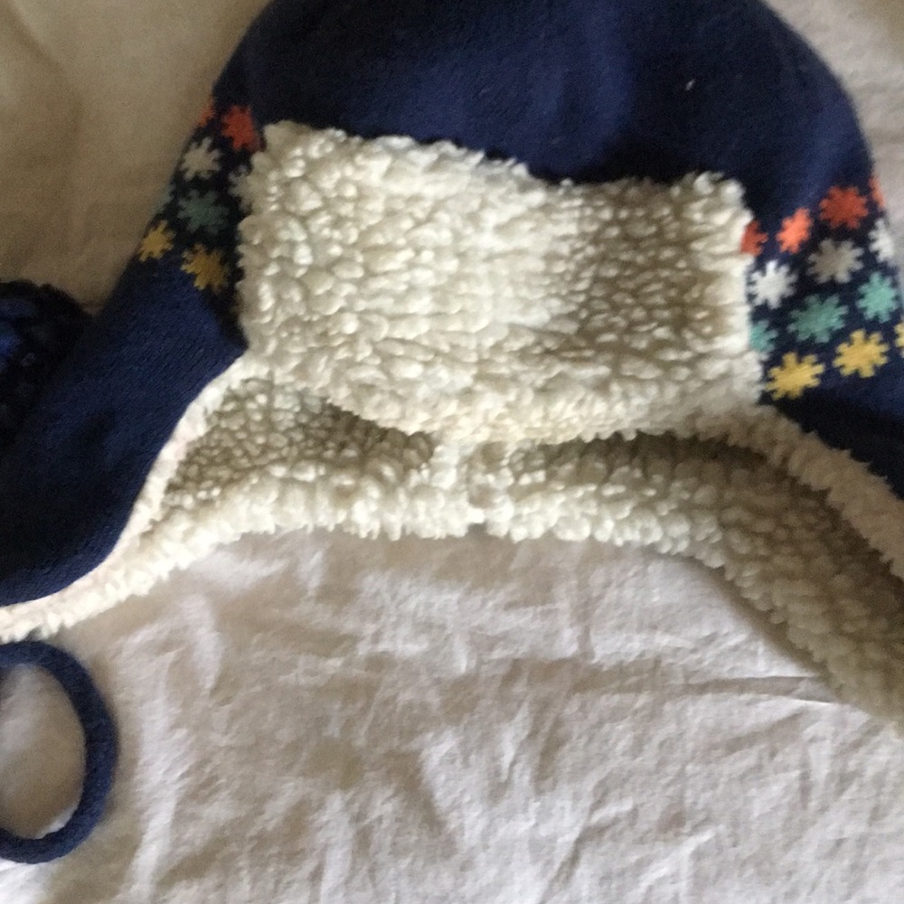 Retro Beanie - Picture 4 of 4